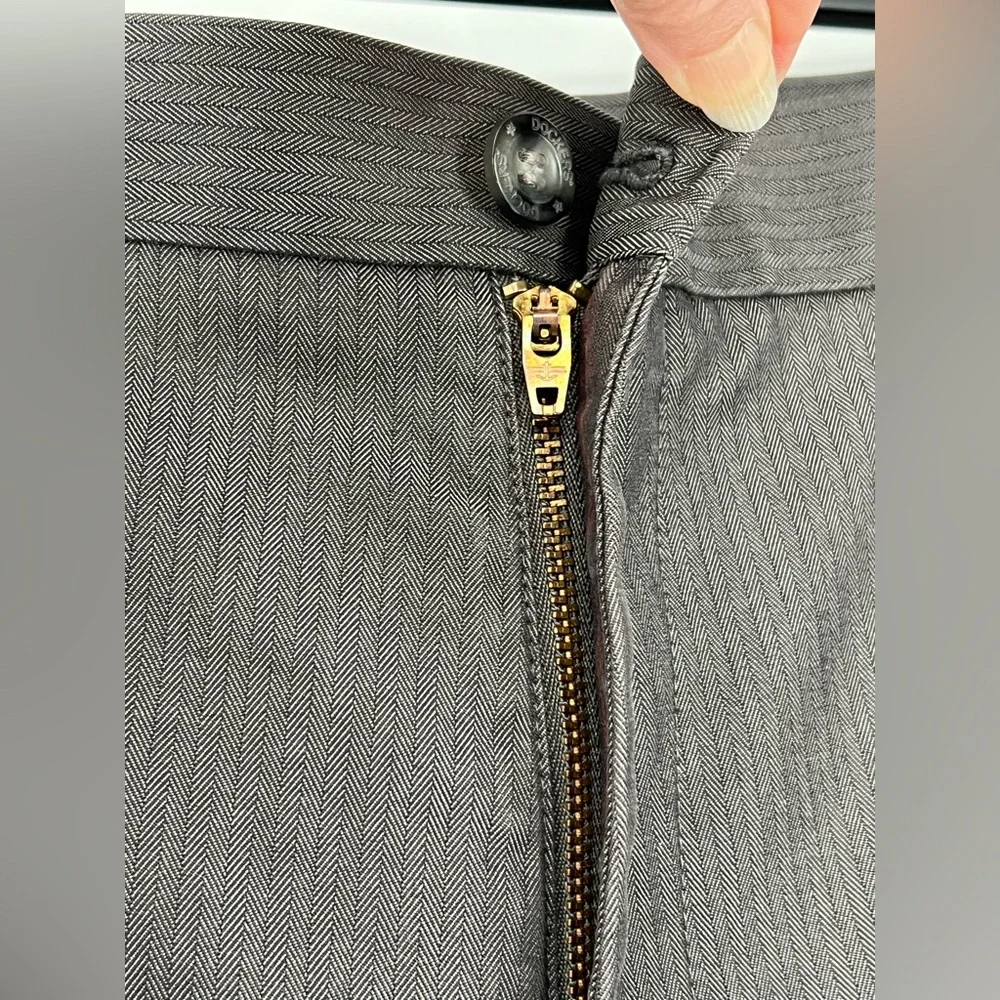 DOCKERS SIGNATURE KHAKI STRAIGHT FIT D/2 GREY PANTS‎ NWOT
